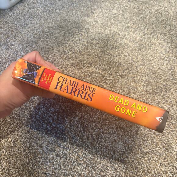 Dead and Gone Novel Book Vampires True Blood Hard Cover By Charlaine Harris - Picture 6 of 6